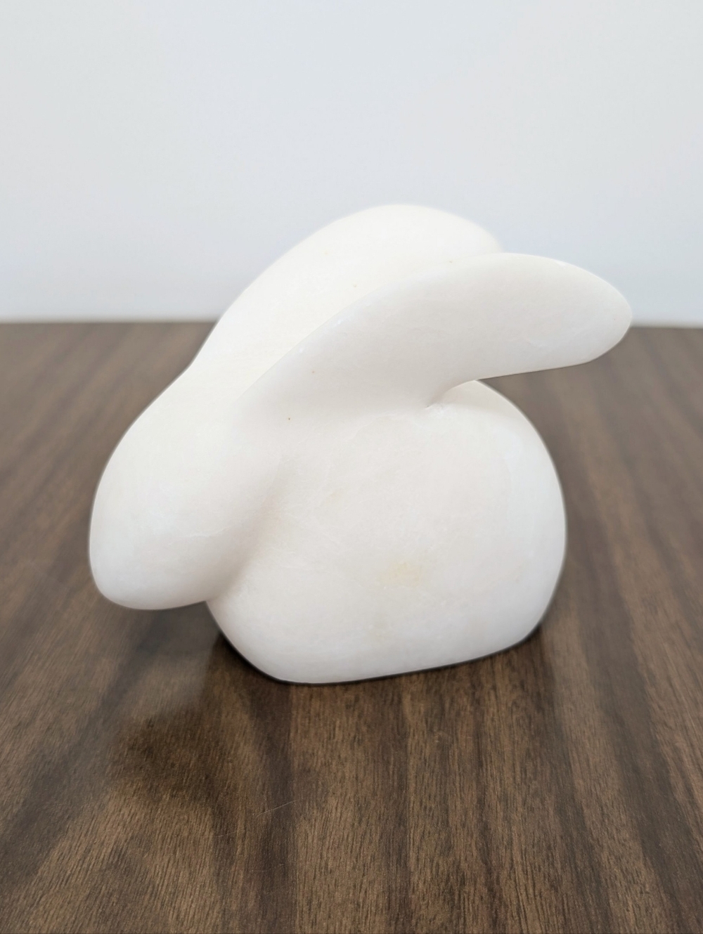 Minimalist Modern Style Solid White Marble Stone Bunny Rabbit Sculpture Figurine